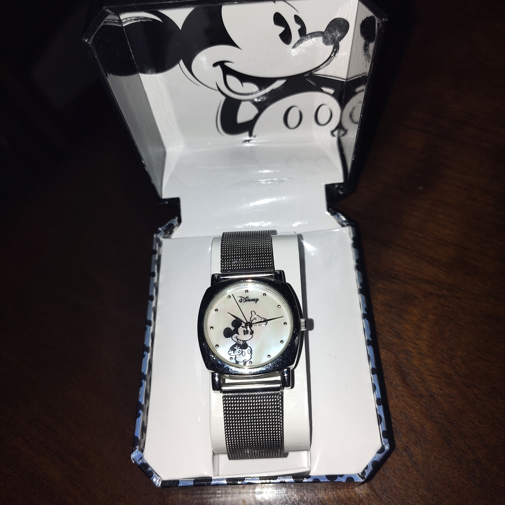 Disney Black and White Mickey Mouse Timepiece